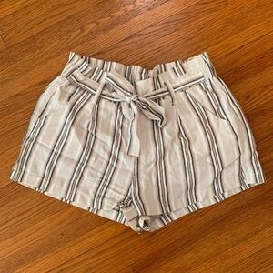 Harmony + Havoc tie waist shorts